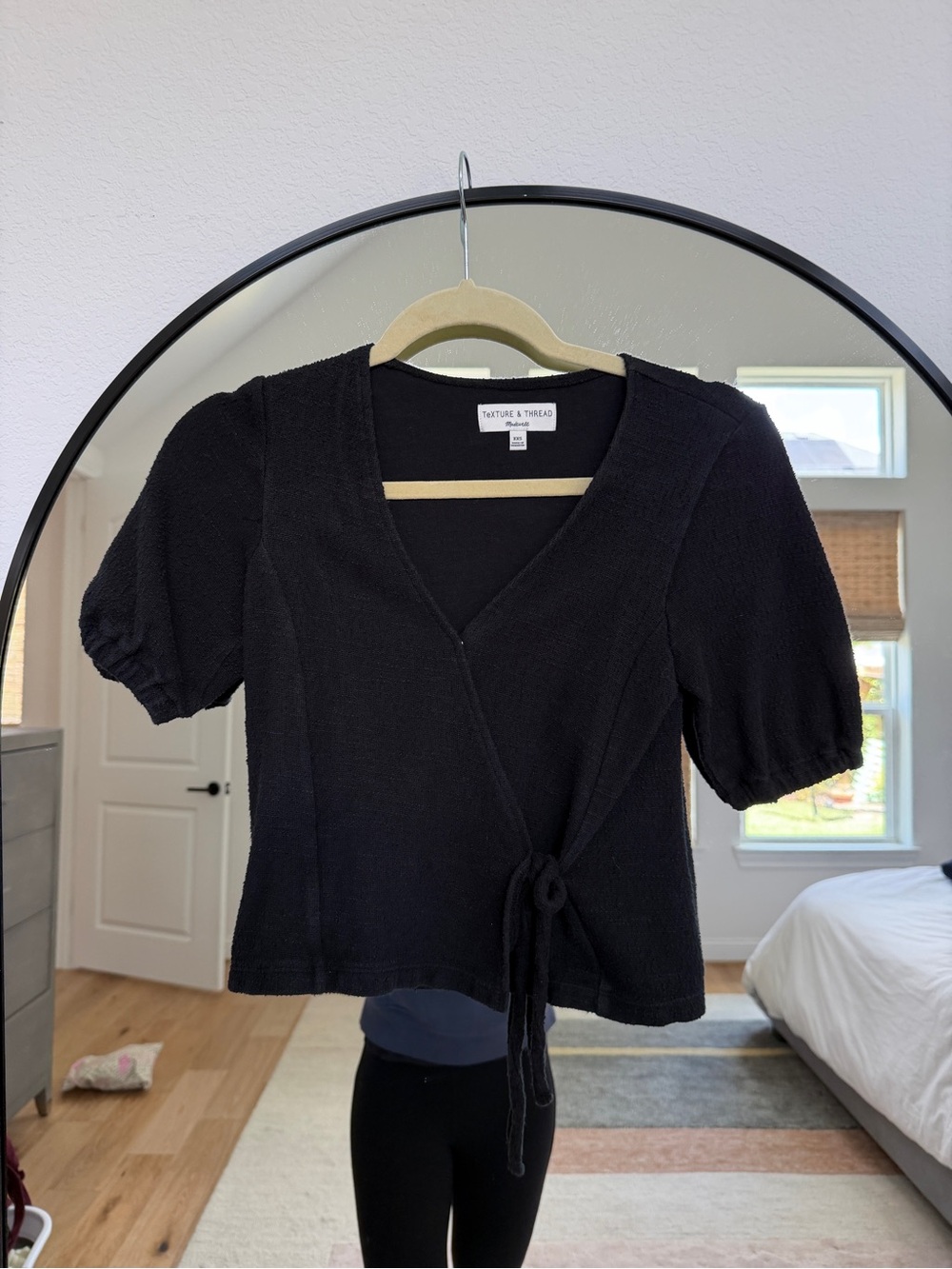 Madewell Black Puff Sleeve Tie-Front Knit Top